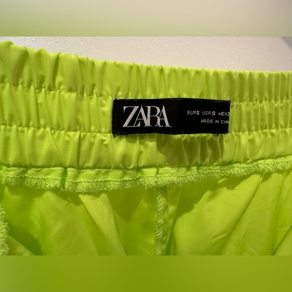 ZARA - Neon yellow sporty pants - Small - Picture 4 of 4